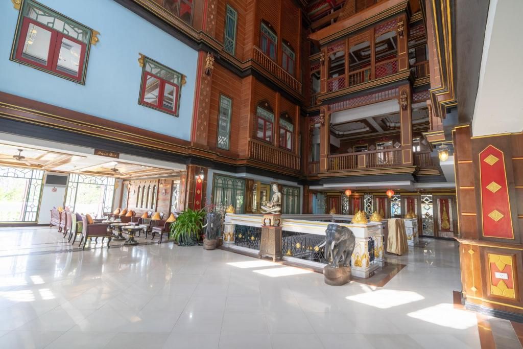 Ayodhaya Palace Beach Resort фото 64