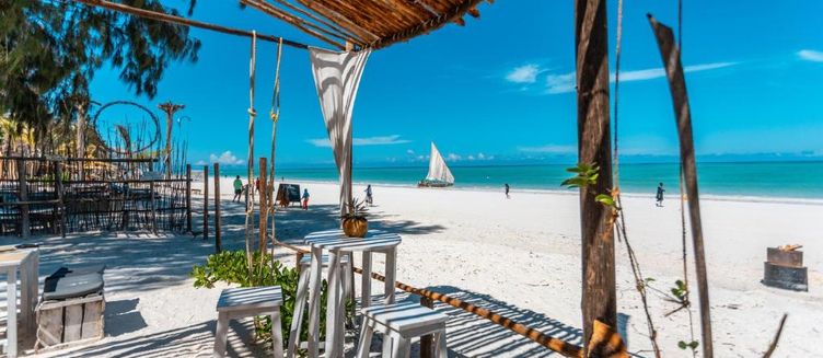 Фото отеля B4 Beach Club