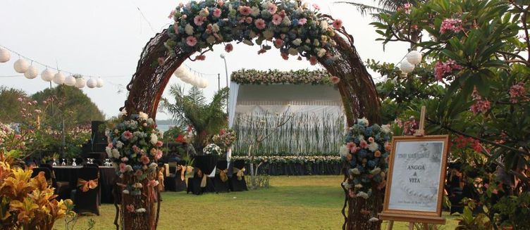 Фото отеля Sanur Seaview Hotel