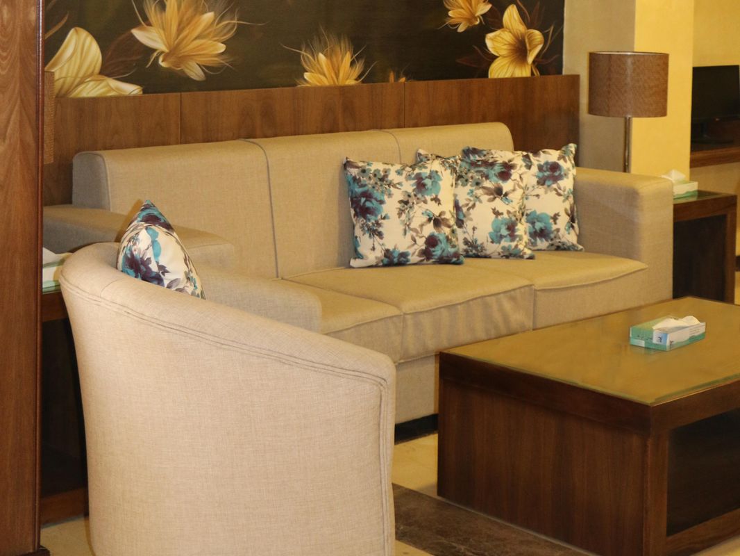 Raed Hotel Suites фото 12