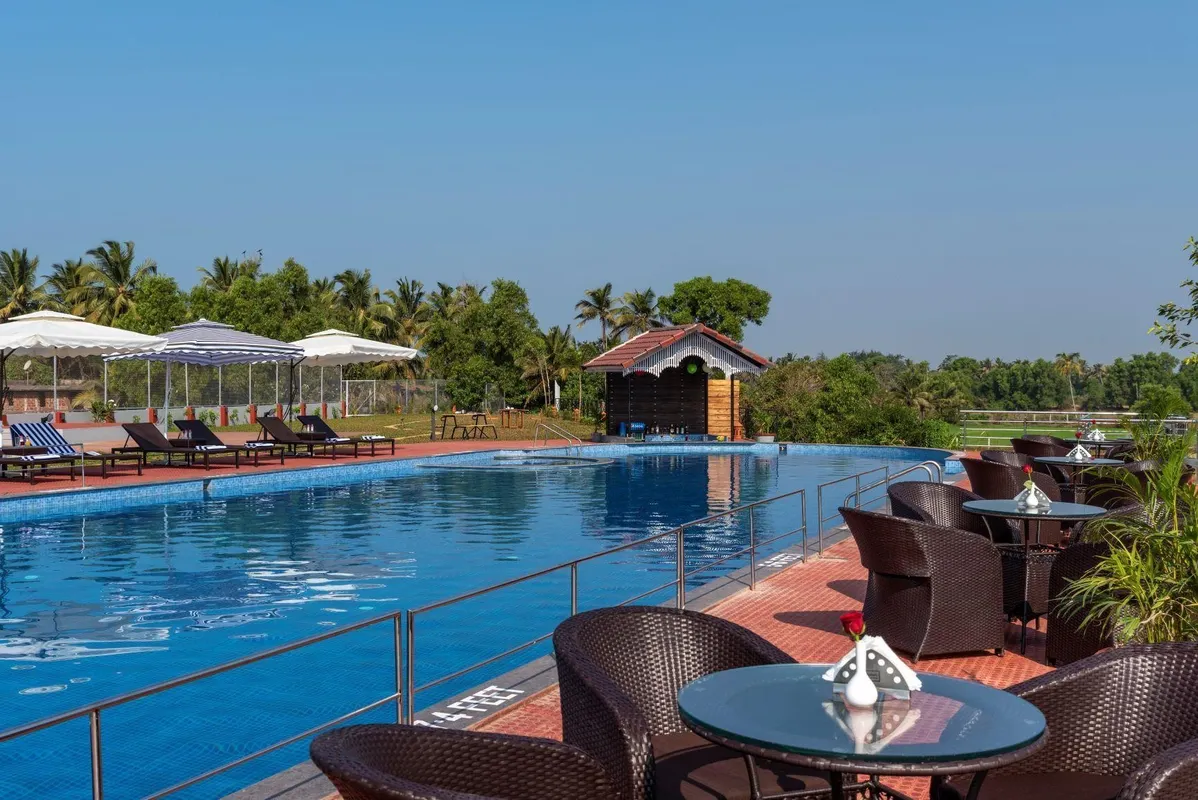 Salcete Beach Resort фото 0