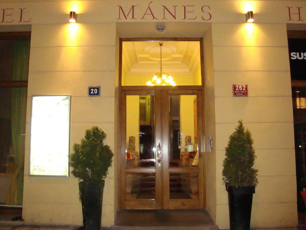 EuroAgentur Hotel Manes фото 16