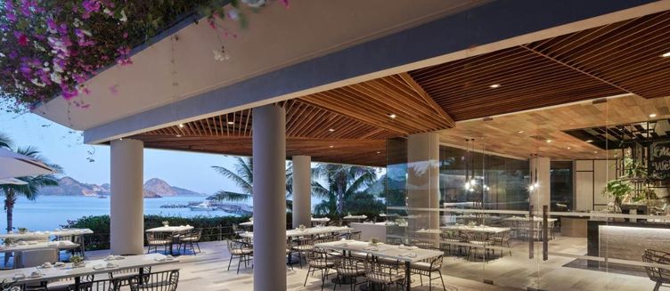 Фото отеля AYANA Komodo Waecicu Beach