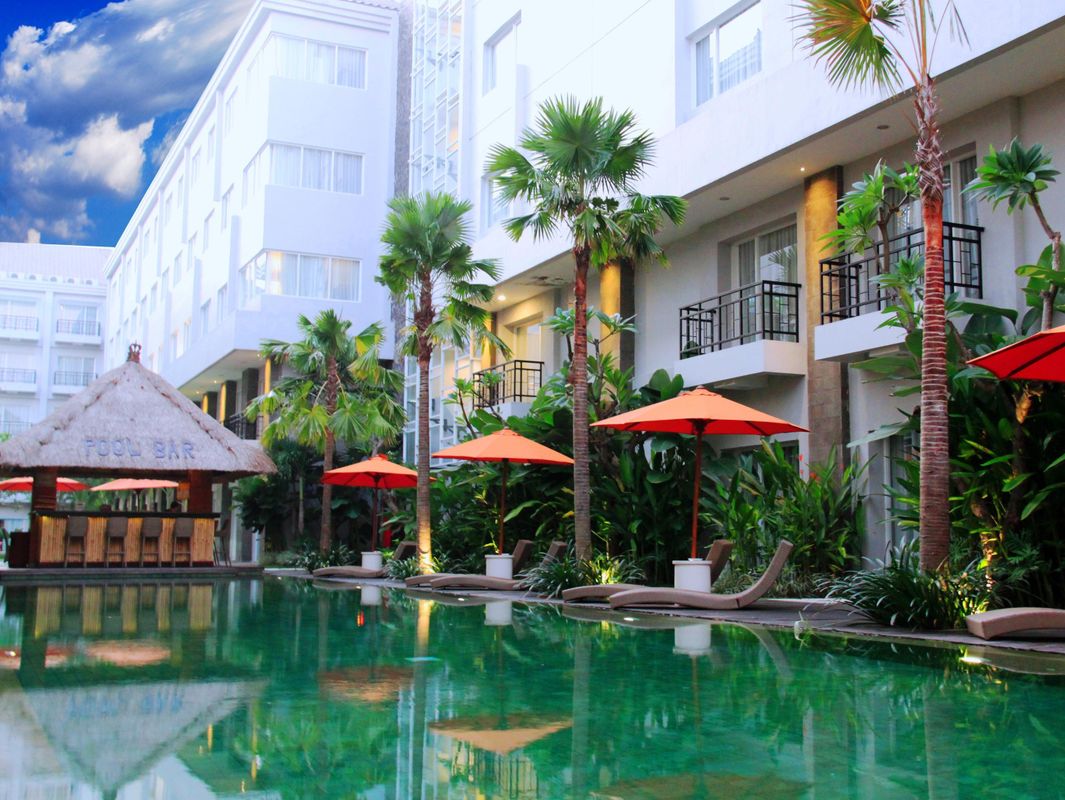 B Hotel Bali & Spa фото 33