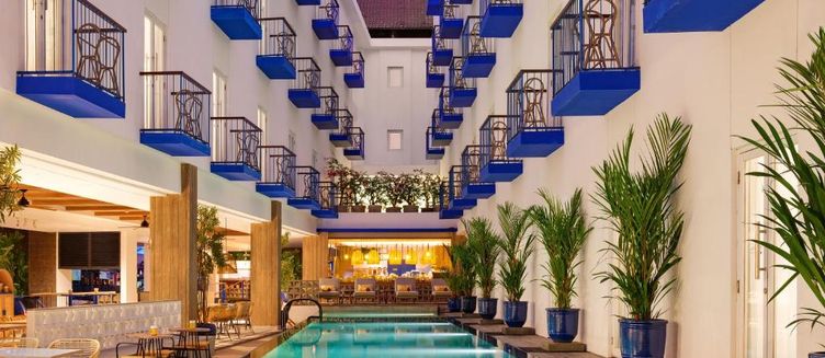 Фото отеля Kampi Hotel Legian
