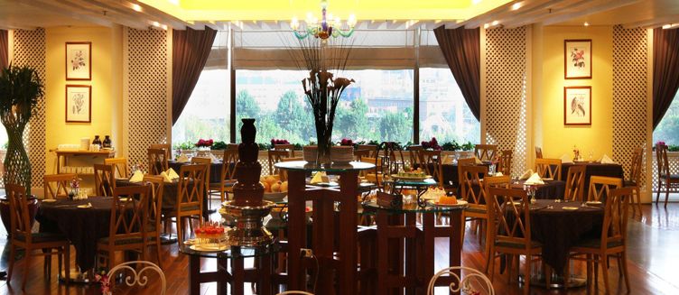 Фото отеля Ruishi Hotel Dalian