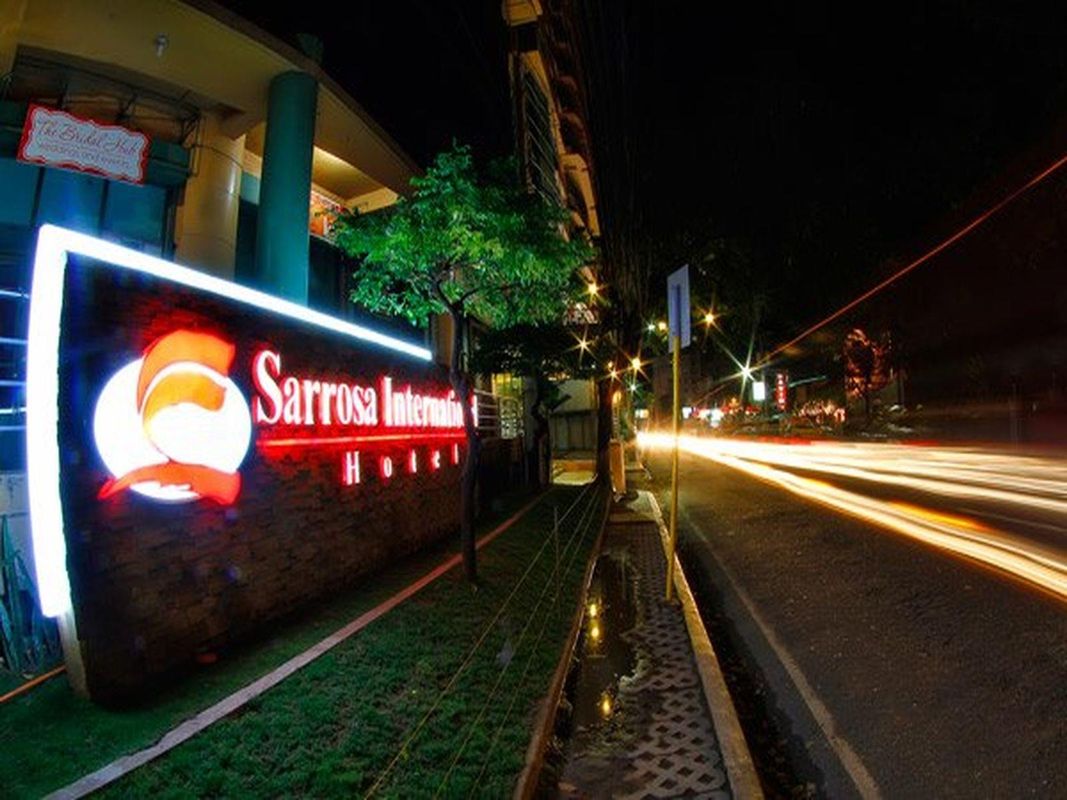 Sarrosa International Hotel and Residential Suites - Multiple Use Hotel фото 11