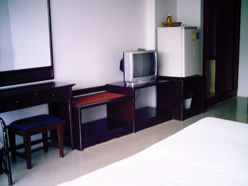 Welcome Plaza Hotel фото 27