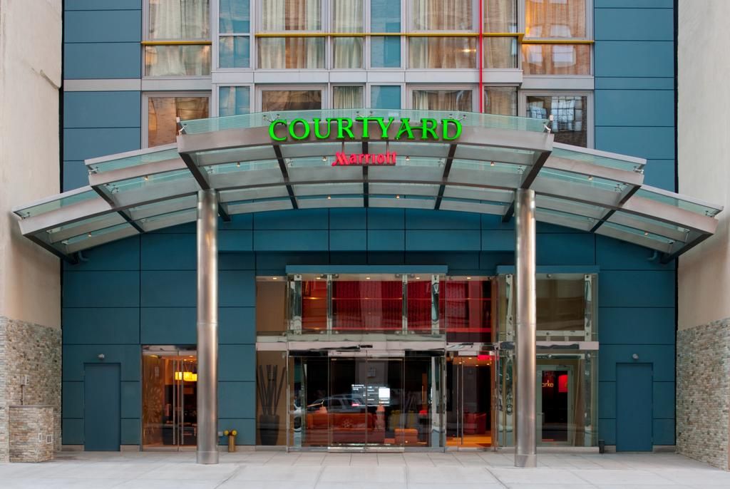 Courtyard by Marriott New York Manhattan / Soho фото 0