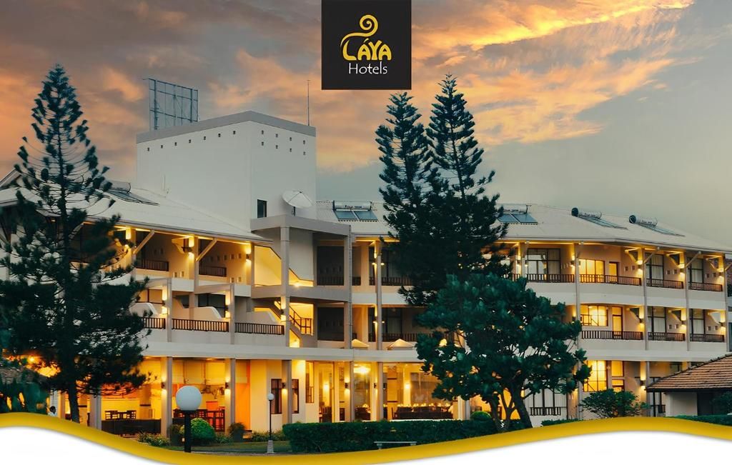 Laya Beach Hotel фото 36