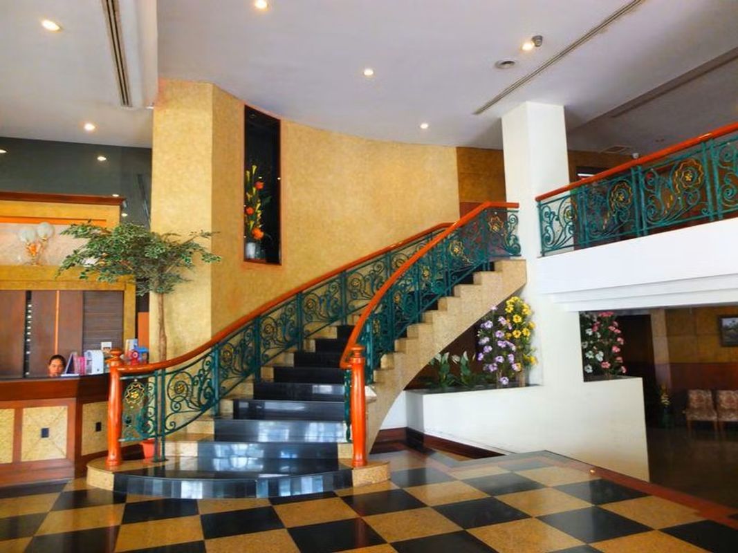 Camelot Hotel Pattaya фото 43