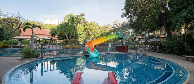 Фото отеля The Green Park Resort