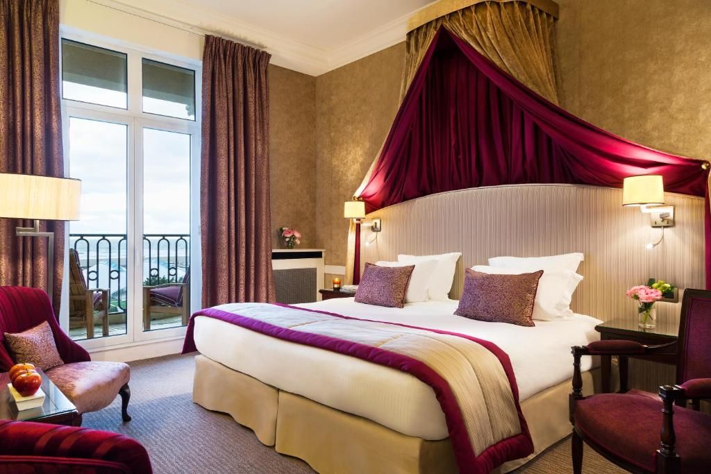 Hôtel Le Royal фото 10
