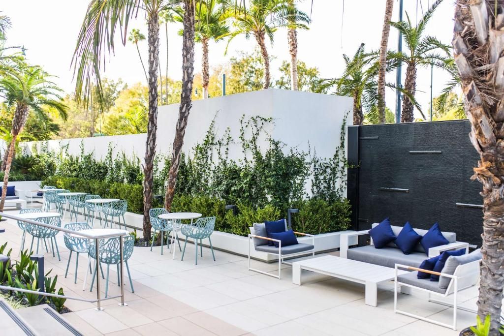 Beverly Hilton фото 17