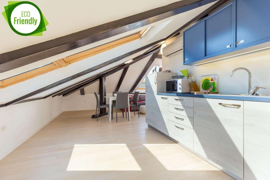 Antonio's Luxury Suites фото 8