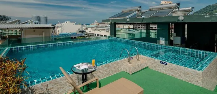 Фото отеля Patong Buri Resort