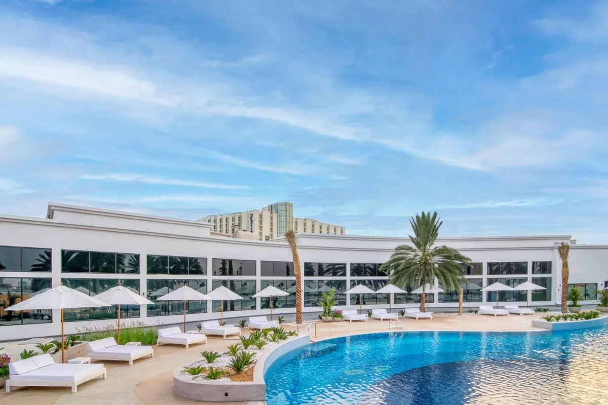 Radisson Blu Hotel & Resort Abu Dhabi Corniche фото 0