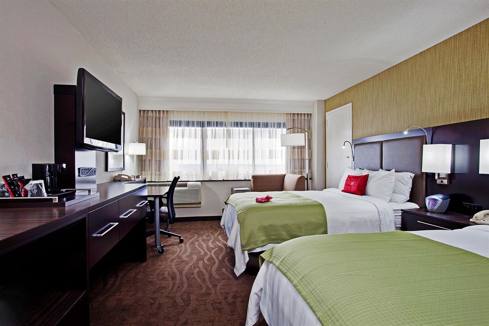Crowne Plaza Los Angeles International Airport фото 24