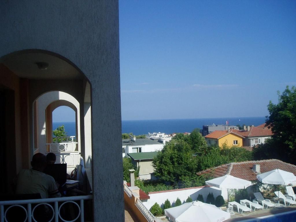 Byala Home Apartment Complex фото 12
