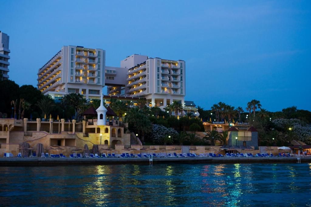 Fantasia Hotel De Luxe Kusadasi фото 69