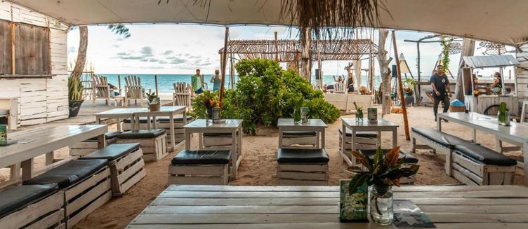 Фото отеля B4 Beach Club