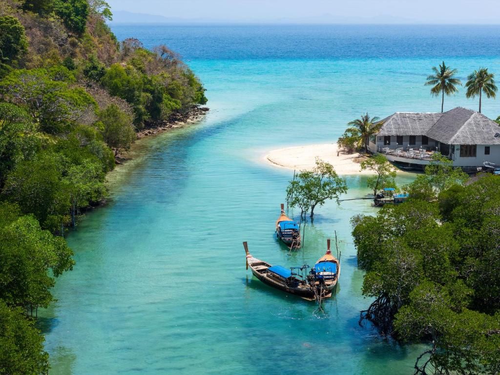 SAii Phi Phi Island Village-SHA Extra Plus фото 43