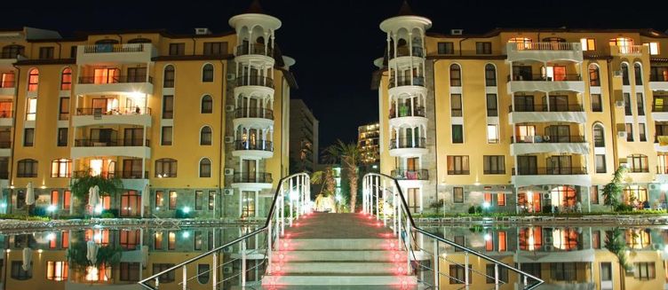Фото отеля Royal Sun Apartments
