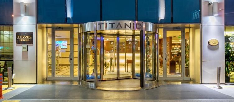Фото отеля Titanic Port Bakirkoy