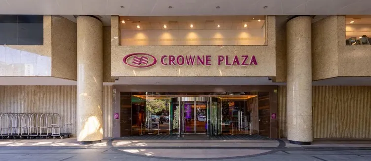Фото отеля Crowne Plaza Guangzhou City Centre by IHG