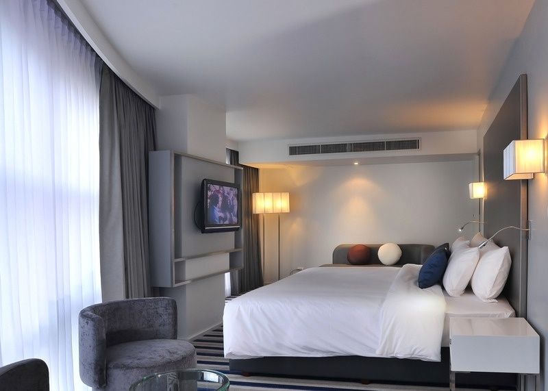 Best Western Plus at 20 Sukhumvit фото 1