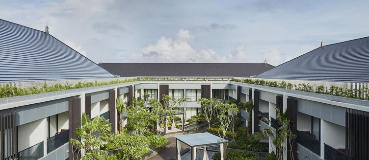 Фото отеля Aryaduta Bali