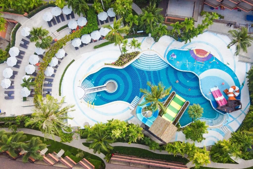 Courtyard by Marriott Phuket, Patong Beach Resort фото 9