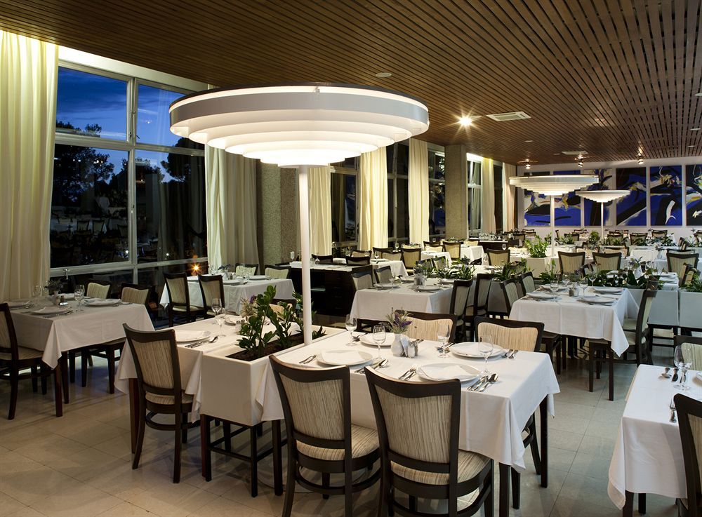 Bluesun Hotel Maestral фото 36