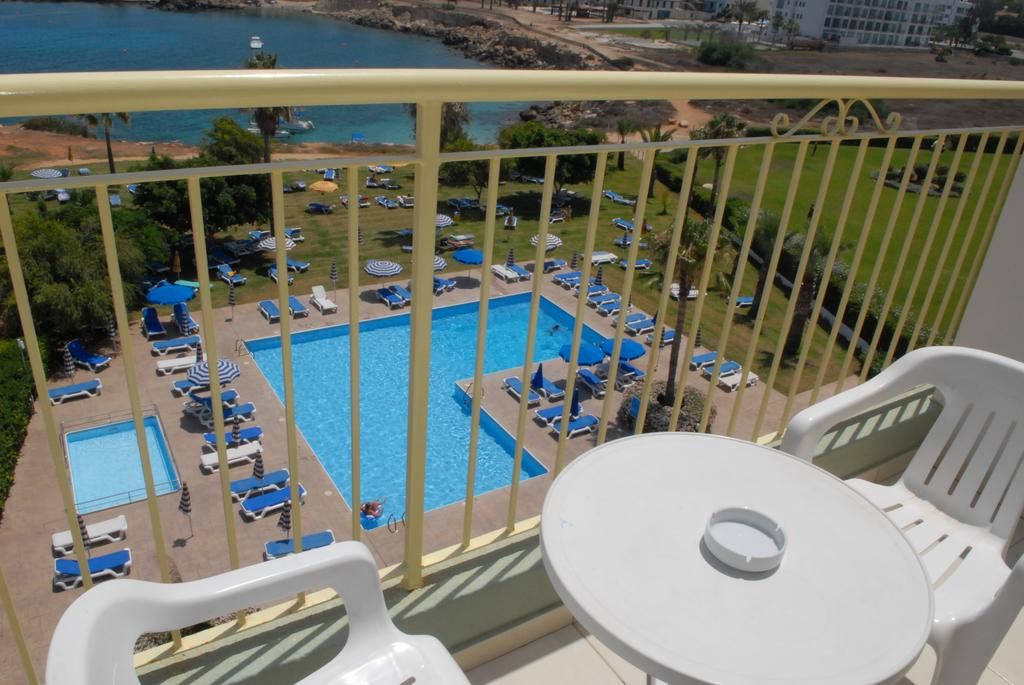 Maistrali Hotel Apartments & Bungalows фото 42