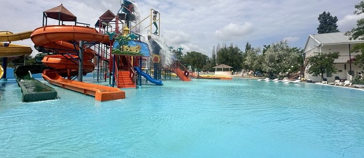 Фото отеля Курортный комплекс «Азовский»