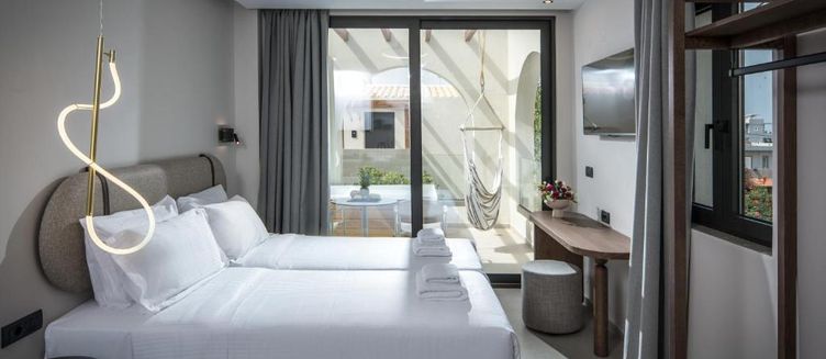 Фото отеля Vaya Suites by Omilos Hotels