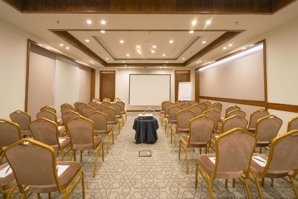 Radisson Blu Hotel Yerevan фото 24
