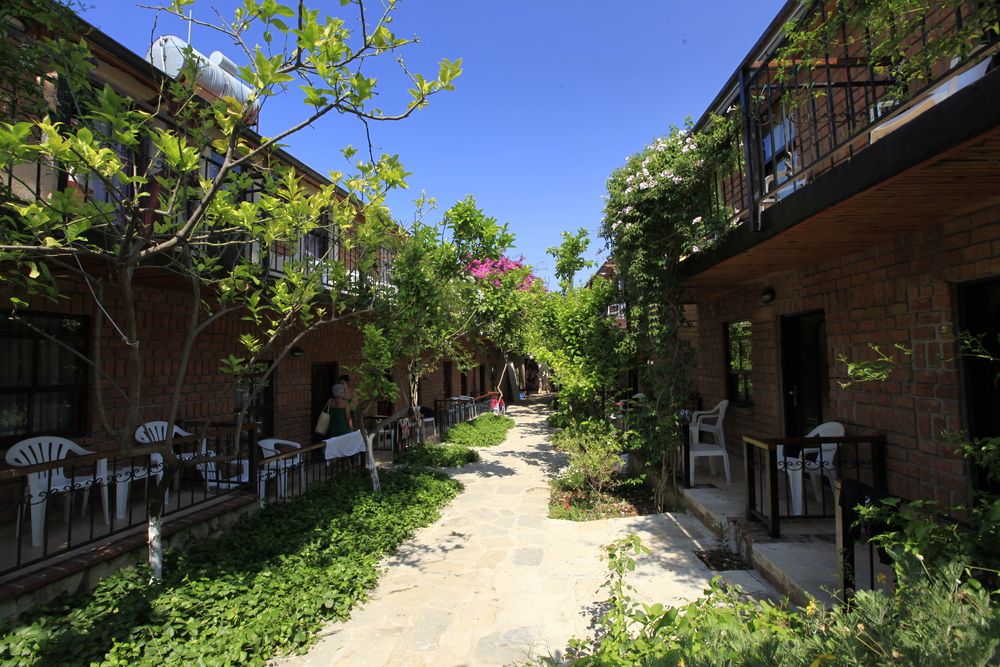 Leda Beach Hotel фото 33