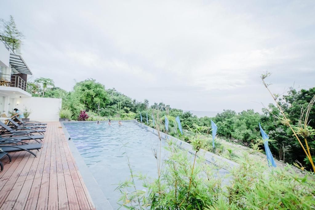 Ocean Suites Bohol Boutique Hotel фото 34