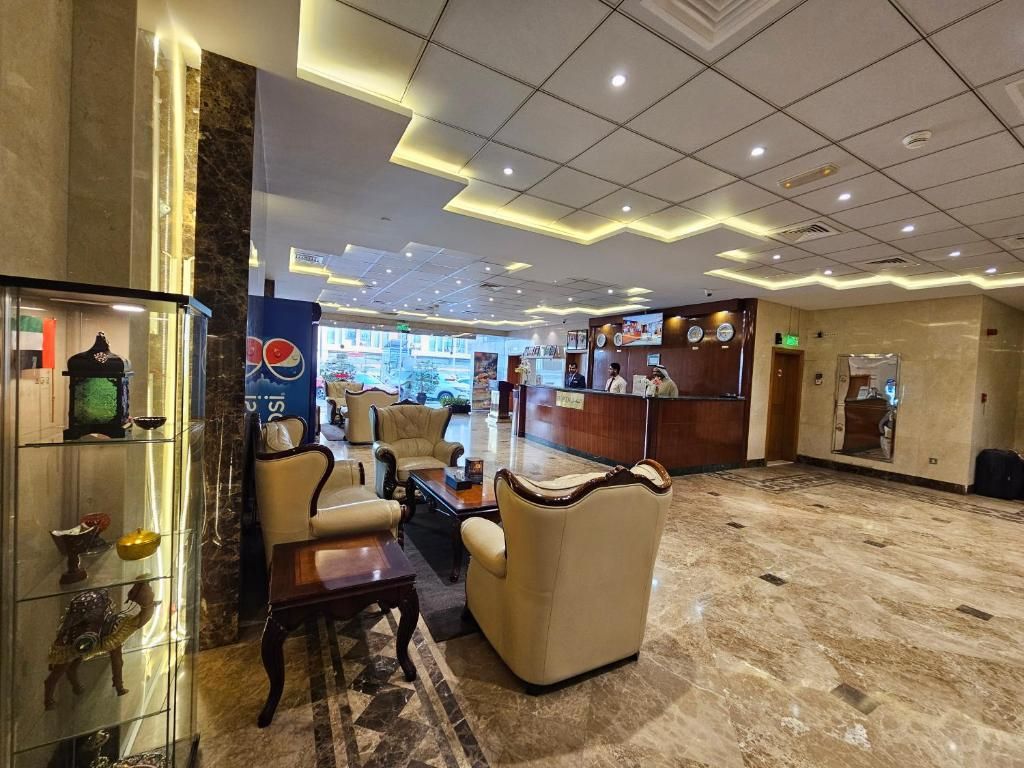 Rose Garden Hotel Apartments - Bur Dubai фото 12