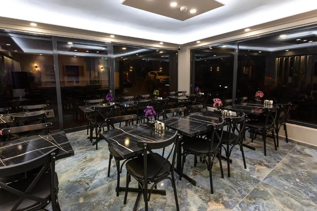 Ria Suites Hotel фото 25