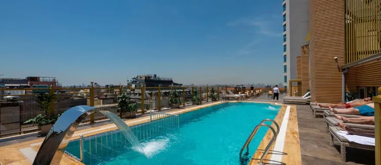 Фото отеля Ramada By Wyndham Istanbul Pera