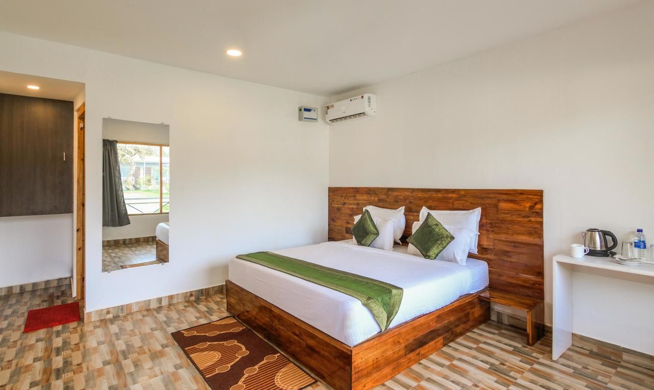 Treebo Trend Lands End Beach Resort фото 55