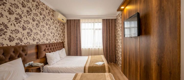 Фото отеля Yaztur Hotel