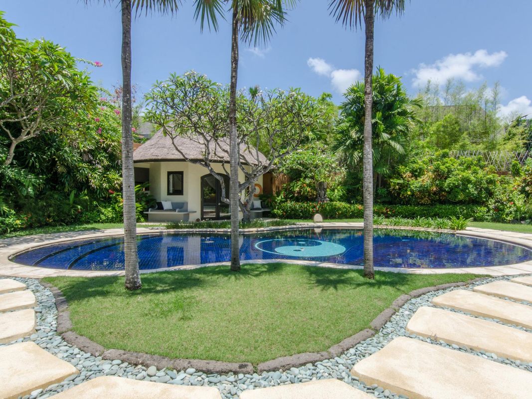Impiana Private Villas Seminyak фото 48