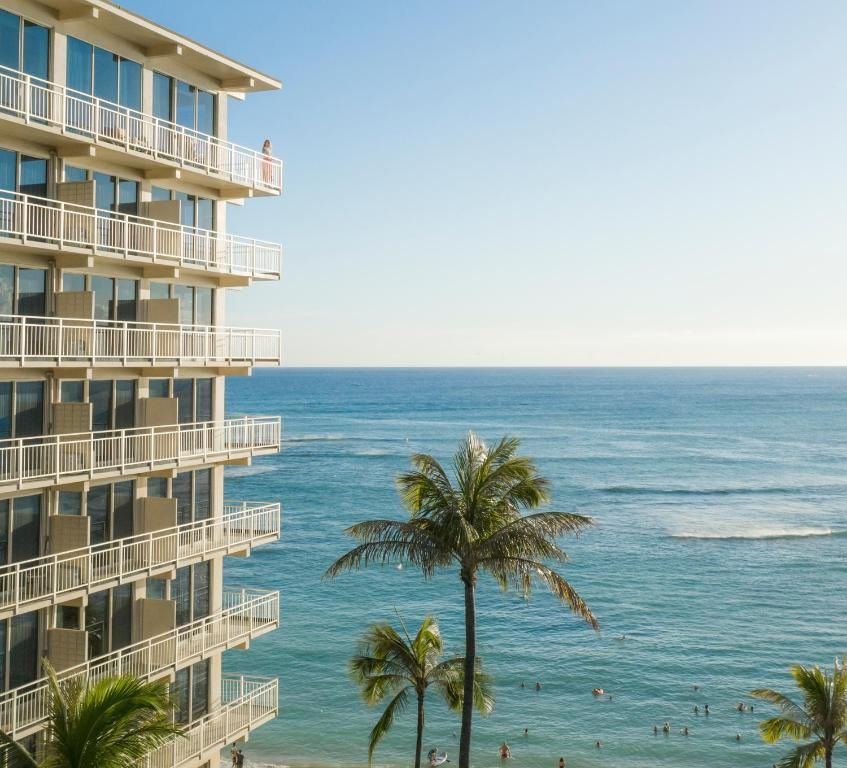 The New Otani Kaimana Beach Hotel фото 56