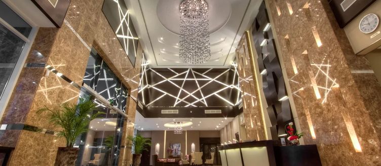 Фото отеля Atiram Premier Hotel