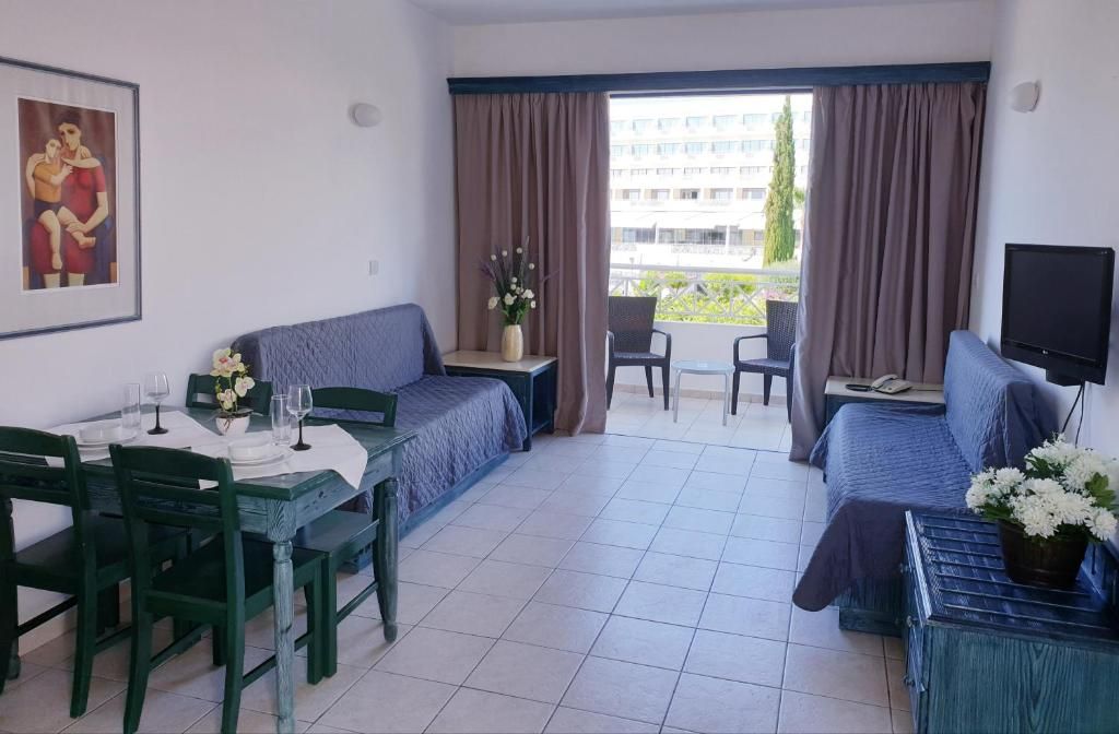St. George Gardens & Suites фото 11