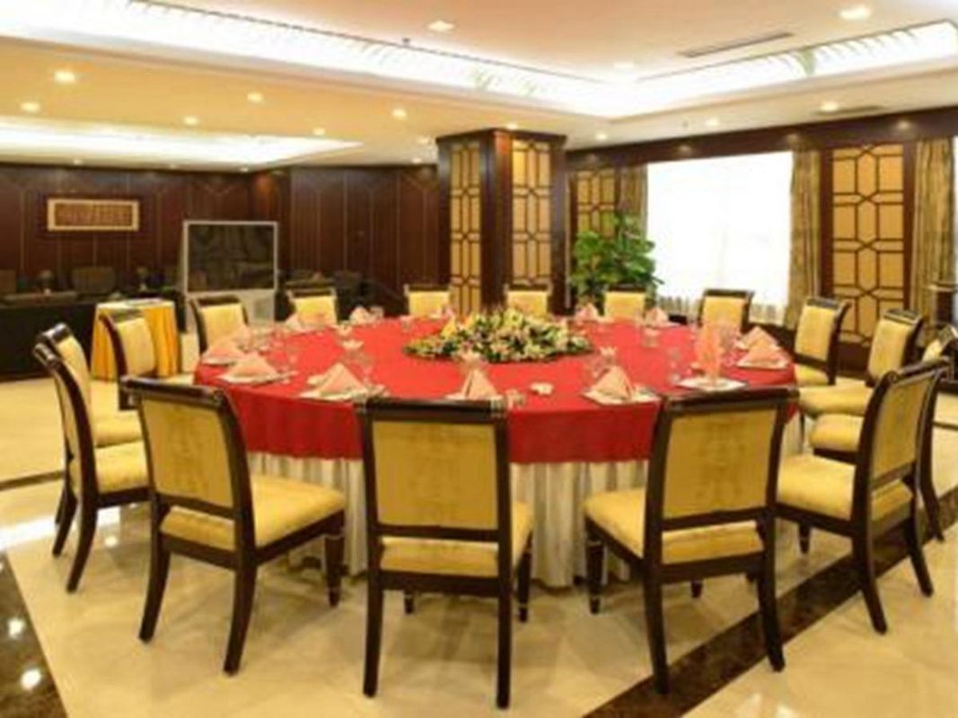 Shenzhen Hotel фото 7