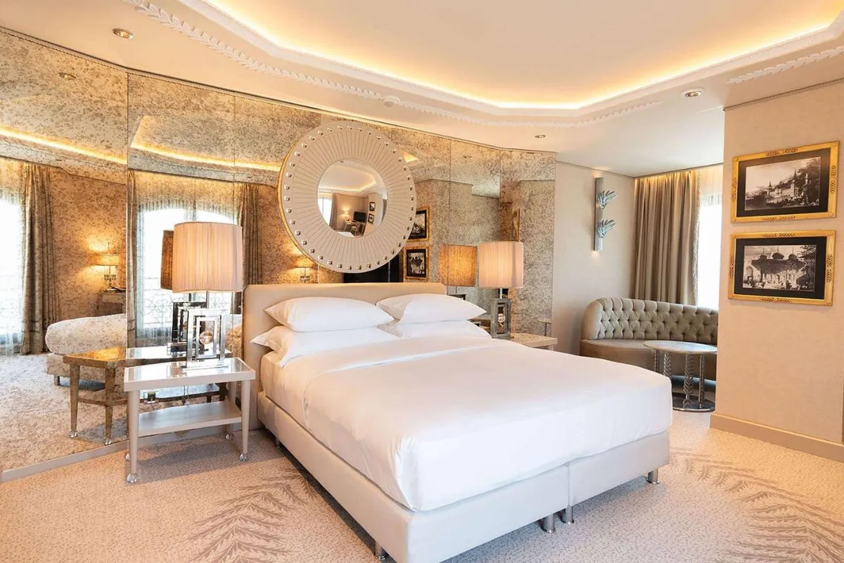 Wyndham Grand Istanbul Kalamis Marina Hotel фото 3